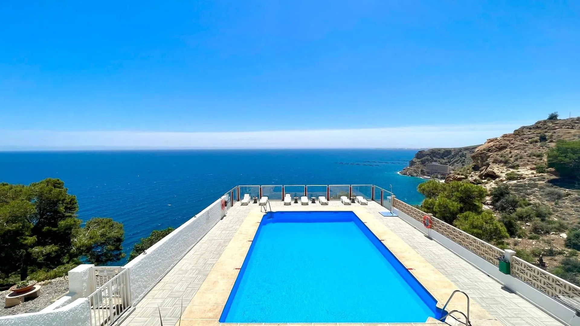 Espejo Del Mediterraneo Almería